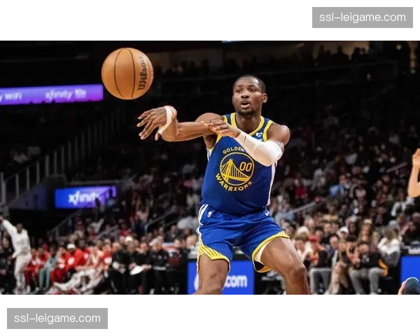 勇士库明加膝盖疼痛出战成疑 其冲击篮筐为球队提供的进攻多样性缺失 勇士库明加膝盖疼痛出战成疑 其冲击篮筐为球队提供的进攻多样性缺失